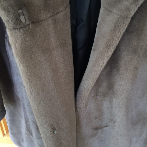 NWT Donna Karan New York faux fur coat size S - Picture 7 of 12